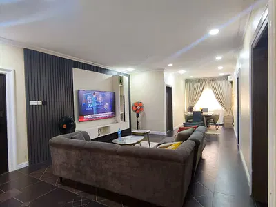 Beautifully Furnished 3 Bedroom Apartment