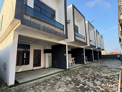 Brand New 4 Bedroom Duplex
