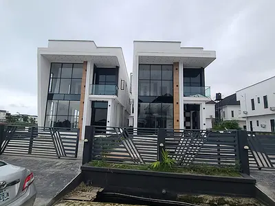 5 Bedroom Duplex