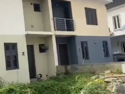 Carcass 4 Bedrooms Semi Detached Duplex