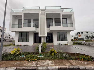 Newly Built 5 Bedrooom Semi-Detached Duplex with BQ & Swimming Pool