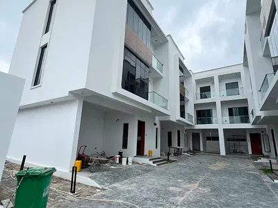 Luxury 4-Bedroom Terrace Duplex