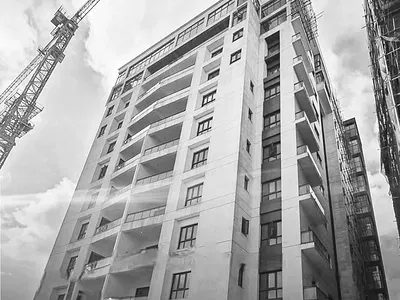 Newly Built Luxury 2, 3 and 4 Bedroom Flat with BQ