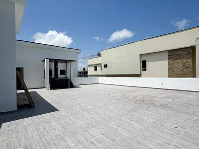 Newly Built 4 Bedroom Maisonette with 2 Room BQ