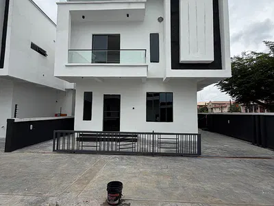 Newly Built 4 Bedroom Detached Duplex with BQ