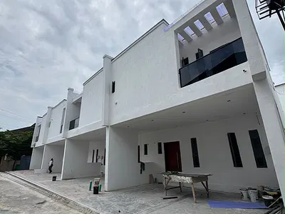 3 Bedroom Terraced Duplex with BQ
