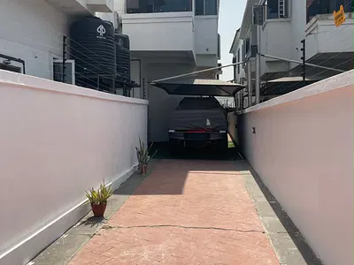 Furnished 4 Bedroom Detached Duplex + BQ