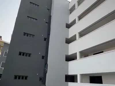Luxury 3 Bedroom Apartment with a Room BQ