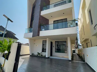 5 Bedroom Detached Duplex with Maid's Room