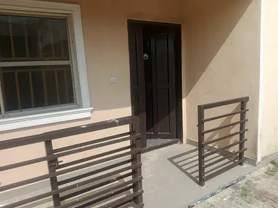 A Nice 3 Bedroom Flat