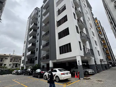 Luxury 4 Bedroom Apartment