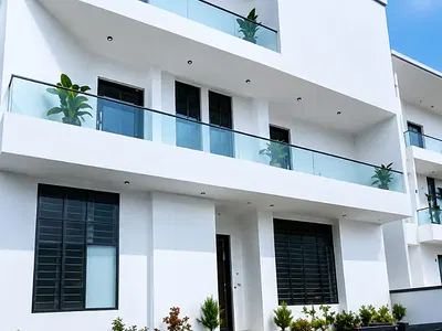 Luxury 5 Bedroom Detached Duplex — Chevron, Lekki, Lagos