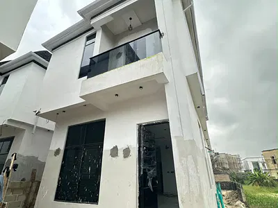 4 Bedrooms Fully Detached Duplex with BQ