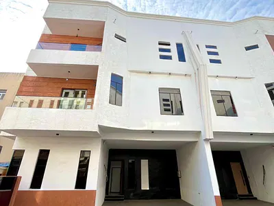 4 Bedrooms Terrace Duplex with BQ, Swimming Pool