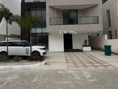 5 Bedroom Detached Duplex