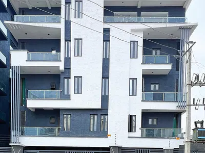 Fully Serviced 2 Bedroom Apartments with Pool, Gym, and Elevator