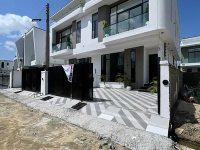 4 Bedroom Semi Detached Duplex