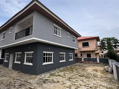 4 Bedroom Detached Duplex