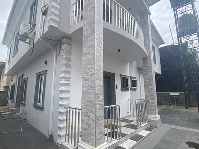 Spacious and Luxurious with Maximum Comfort 3 Bedroom Apartment in Ser