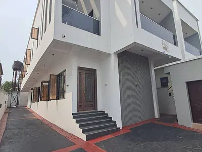 Uniquely Designed 5 Bedroom Fully Detached Luxury Home with BQ