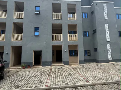 3 Bedroom Block of Flat with BQ