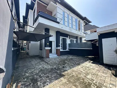4 Bedroom and BQ Duplex