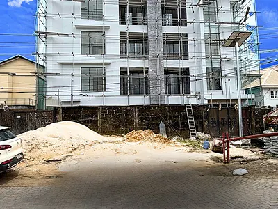2 Bedrooms Apartment