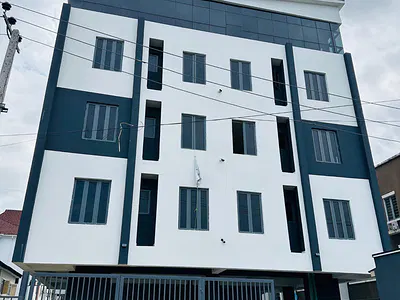 2 Bedroom Apartment with Swimming Pool and Elevator