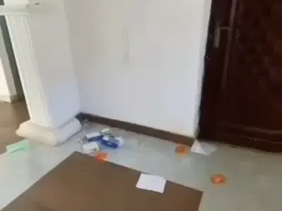3 Bedroom Flat on 2nd Floor in an Estate