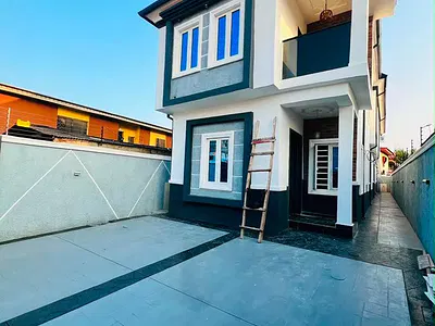 Spaciously Built 4 Bedroom Fully Detached Duplex Plus BQ