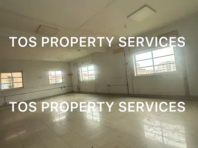 Large Open Plan Commercial Space