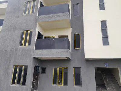 2 Bedroom Flat