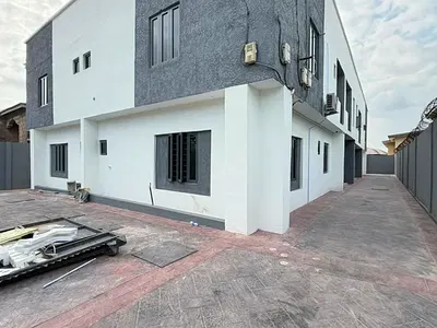 Stunning 3 Bed Apartment
