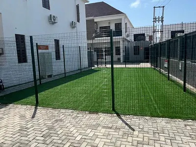 Fully Serviced 4 Bedrooms Terrace with Pool