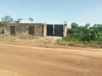 Fenced Plot of Land with Shop