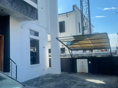 4 Bedroom Detached Duplex with BQ