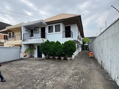 Well-Maintained Commercial Duplex with BQ