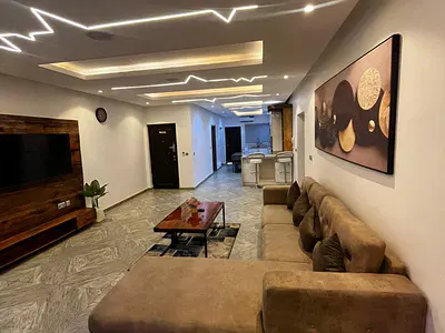 3 Bedroom Apartment with Pool
