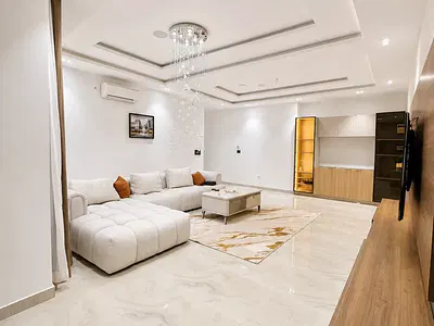 Luxury 4 Bedroom Penthouse Villa