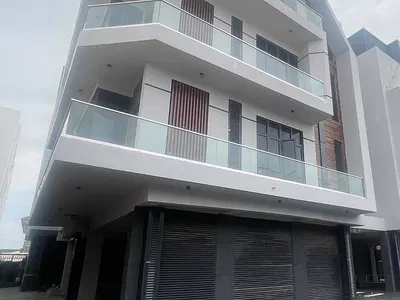 Luxury 3 Bedroom Apartment