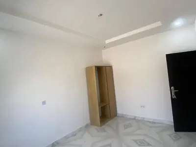Luxurious 2- Bedroom Apartment