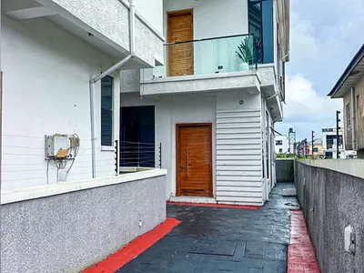 4 Bedroom Semi Detached Duplex