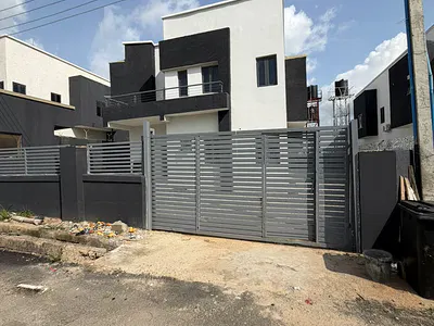 Luxury 5 Bedroom Fully Detached Duplex, 2 Rooms BQ