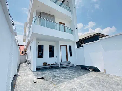 Standard 4 Bedroom Semi Detached Duplex