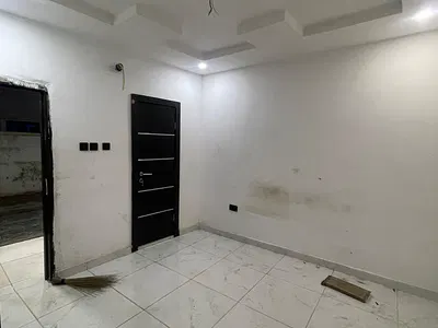1 Bedroom Flat