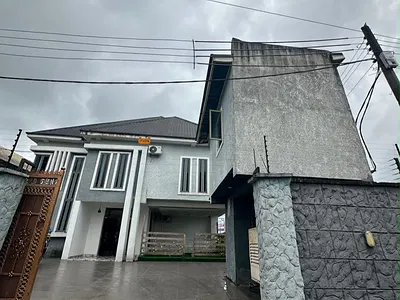 Fully Furnished 9 Bedroom Detached Duplex
