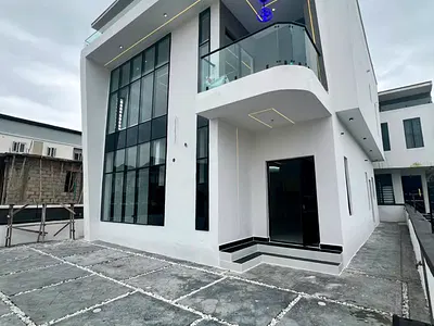 4 Bedroom Detached Duplex with Boy's Quarters
