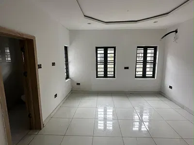 3 Bedroom Luxury Terrace