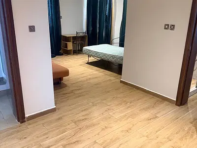 4 Bed