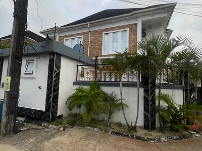 4 Bedroom Semi Duplex